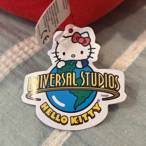 Universal Studios hello Kitty My Melody plushy - Picture 3 of 4